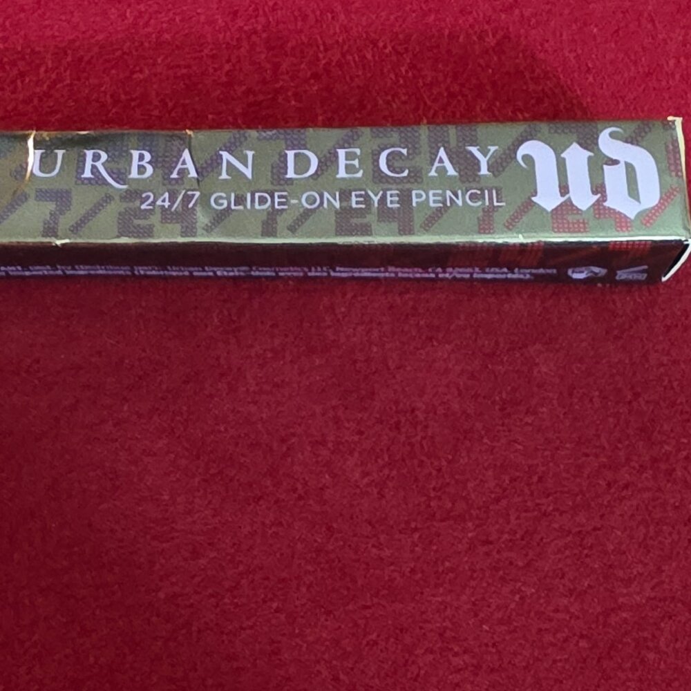 Urban Decay 24/7 Glide On Eyeliner in Empire